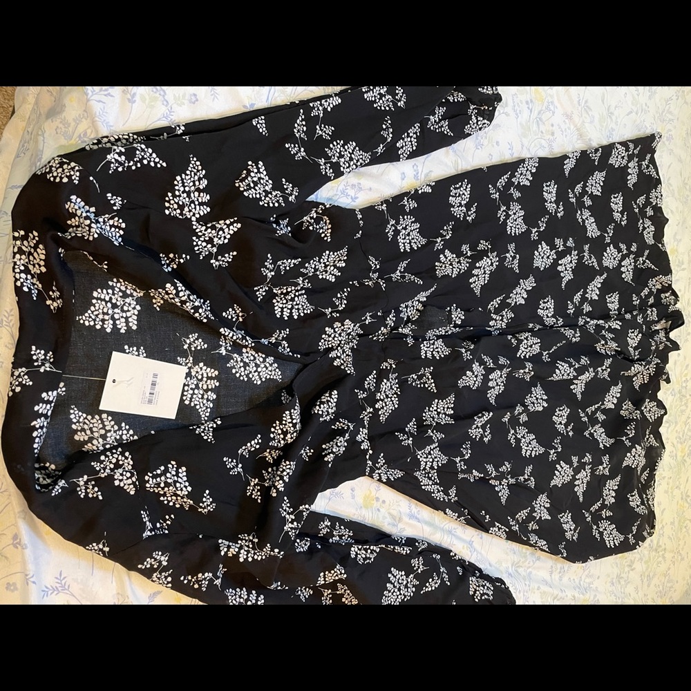 Nic & Jo Black/Ivory wrap-around Woven Dress